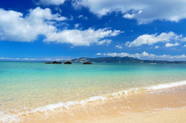 海や旅行前の脱毛に気を付けよう